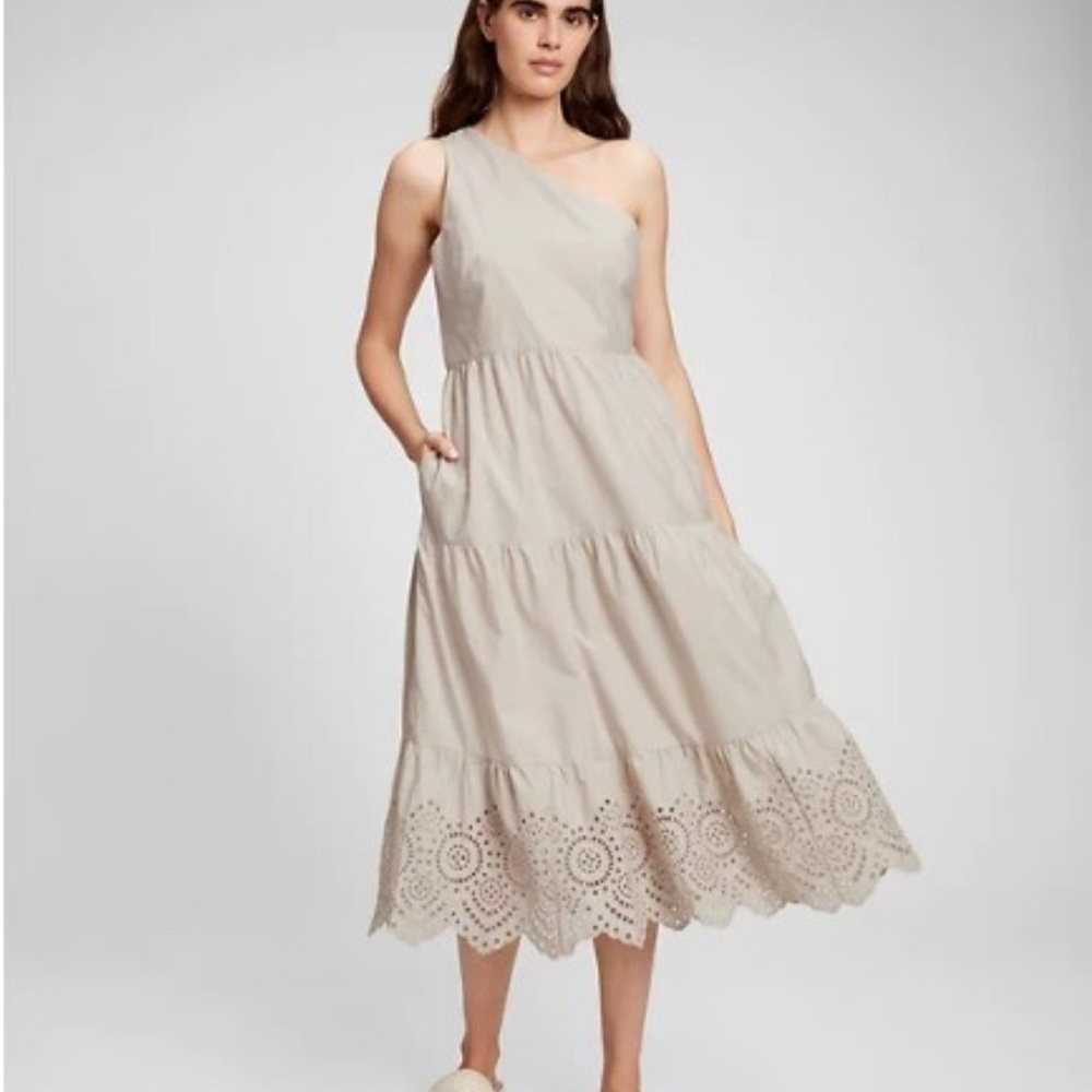 Gap Women’s One Shoulder Tiered Cotton Eyelet Scallop Hem Beige Midi Dress